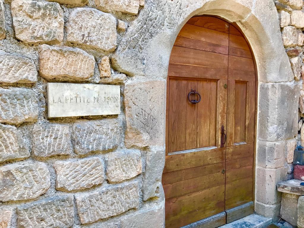 La Petite Maison Des Artistes Castelnau-Pégayrols Quarto foto